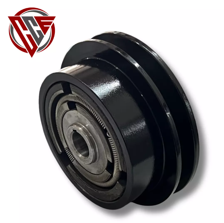 Heavy-duty centrifugal clutch for plate compactor with 3/4-inch bore and 1/2-inch V-belt drive; compatible with Honda GX160 engine.